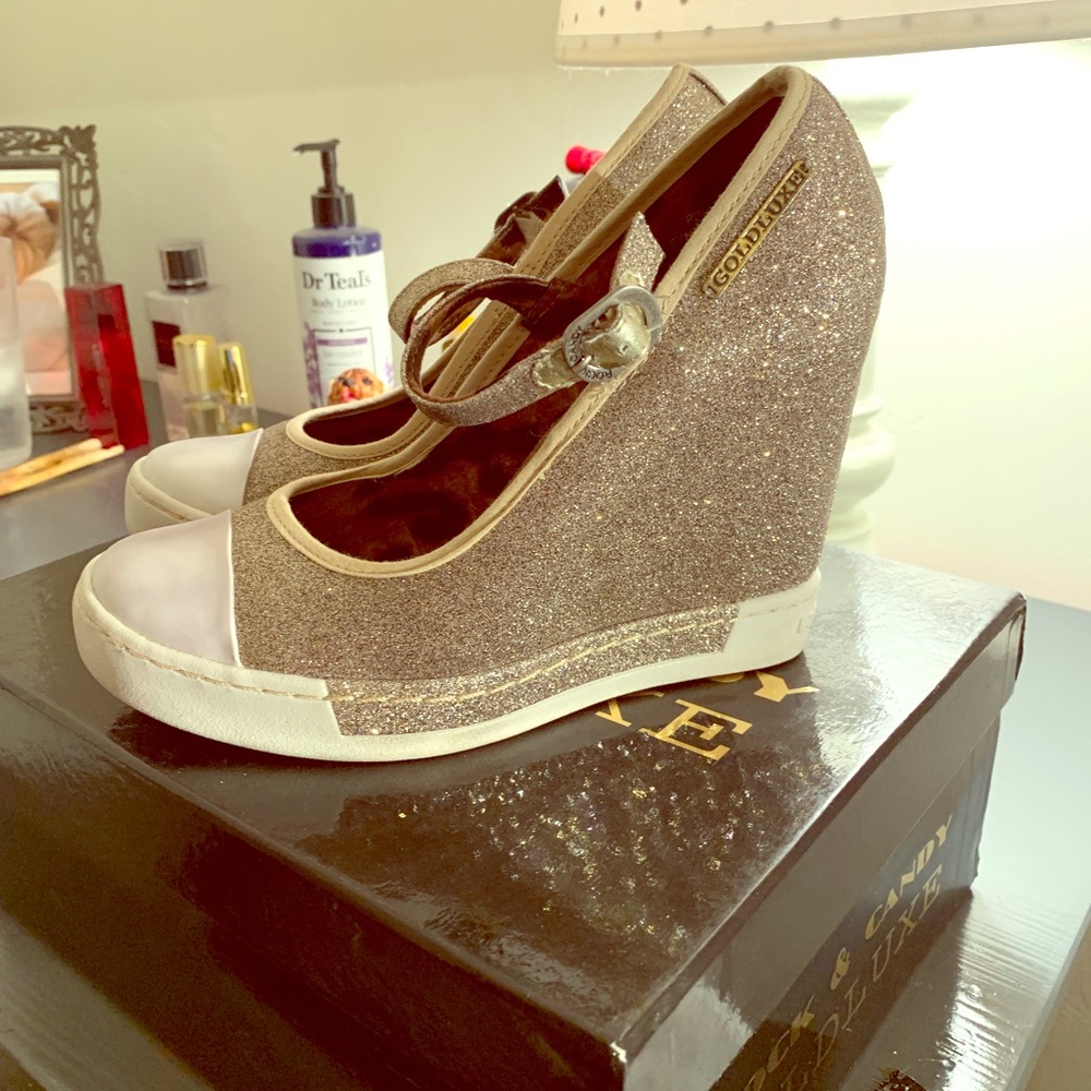 Rock & Candy Gold luxe shoe